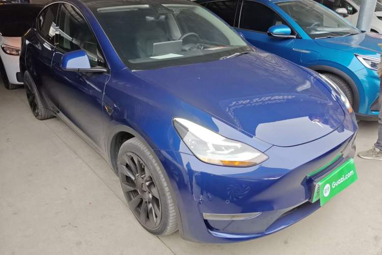 Used Tesla Model Y 2021 Long-Range All-Wheel-Drive Version 3D7