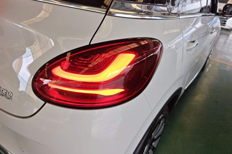 Used Wuling Bingo 2025 333 km Enjoyment Version Right Rear Taillight