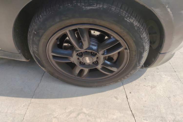 Used MINI 2011 1.6L ONE
