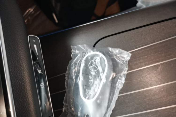 Used Mercedes-Benz E-Class 2026 E 300 L Luxury Vehicle Key