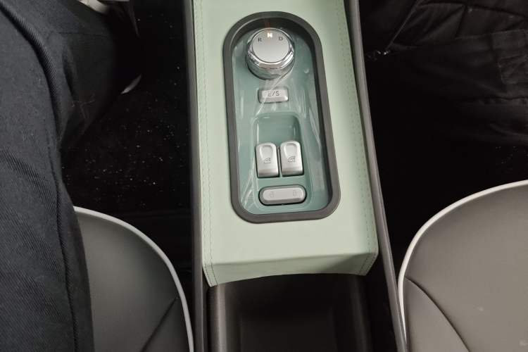 Used CHANGAN NEVO Lumin 2024 130km Qingyue Version
