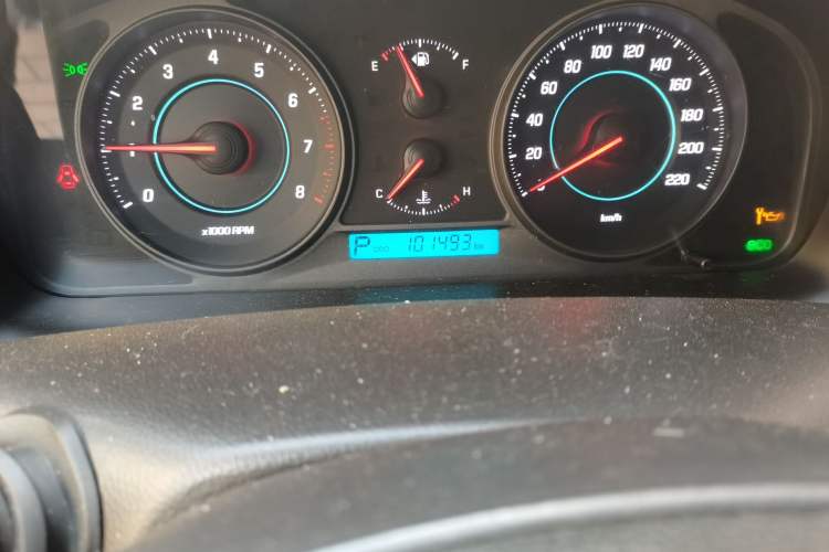 Used Chevrolet Captiva 2012 2.4L 4x4 Flagship Edition 7 Seats