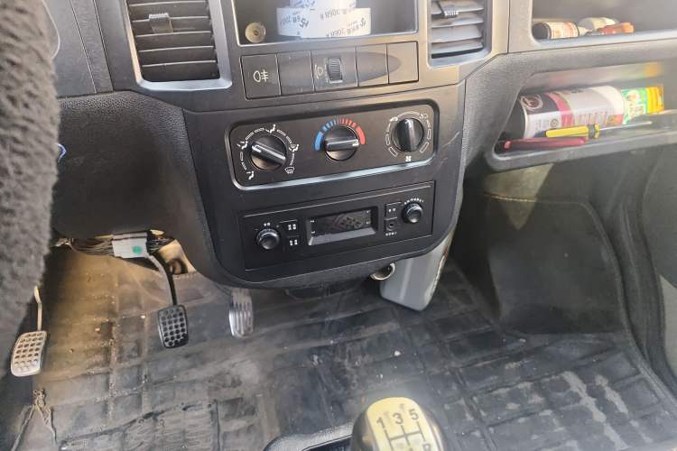 Used Wuling Zhiguang 2013 1.0L Practical Version