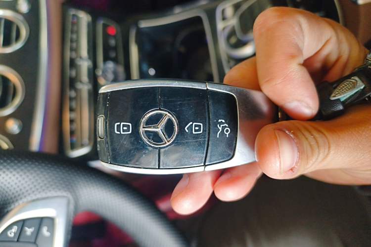 Used Mercedes-Benz E-Class 2016 E 200 L Sport Edition