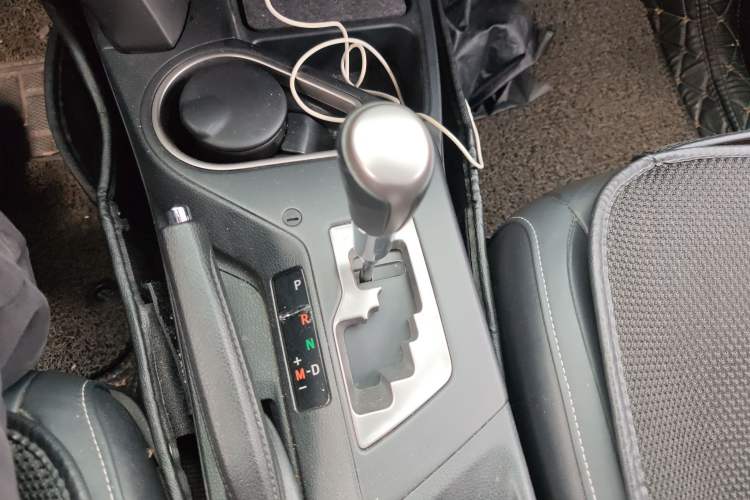 Used Toyota RAV4 2016 2.0L CVT 4x4 New Edition China V Standard
