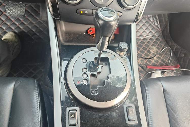 Used Mazda CX-7 2014 2.5L 2WD Luxury Edition Gear Lever