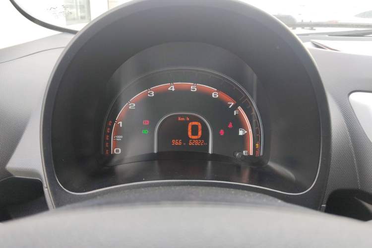 Used Chery QQ 2013 1.0L Manual Happy Edition
