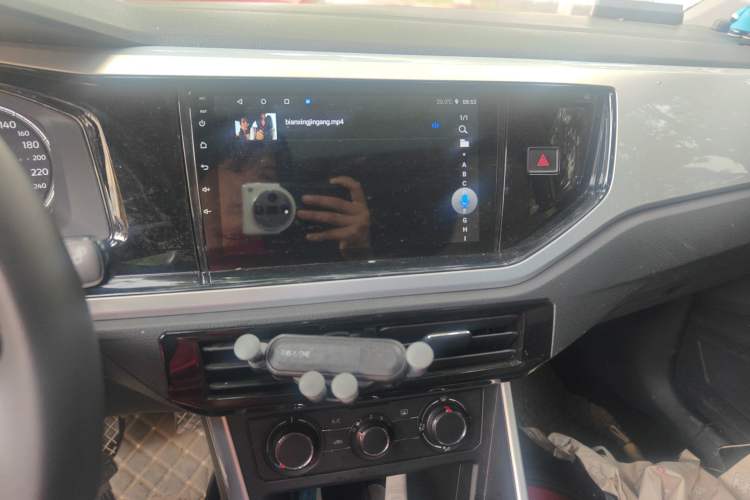 Used Volkswagen Polo 2019 Plus 1.5L Automatic Colorful Technology Edition Audio And AC Panel