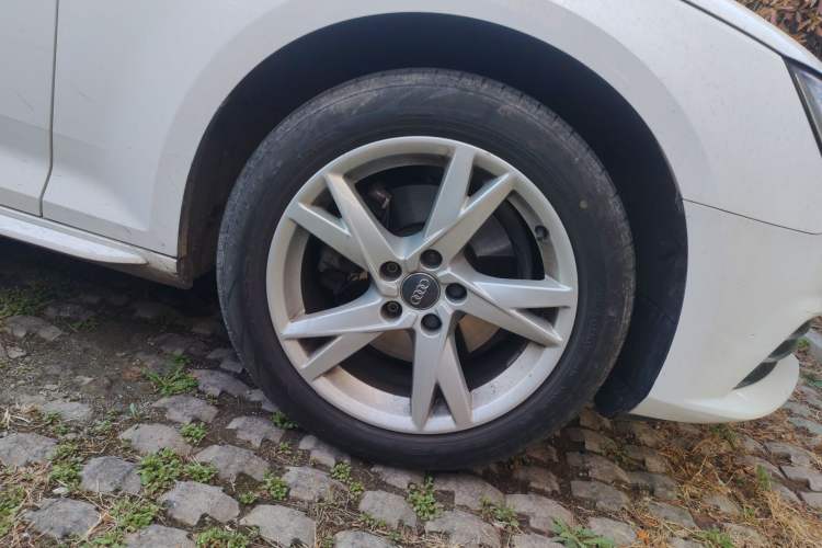 Used Audi A4L 2018 30th Anniversary Edition 40 TFSI Trendy Model