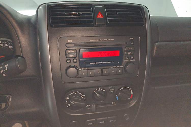 Used Suzuki Jimny 2015 1.3 MT JLX
