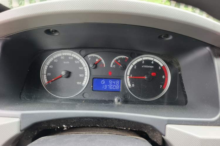 Used Foton Scenic G7 2016 2.0L Commercial Version Short Wheelbase Flat Roof 4Q20M
