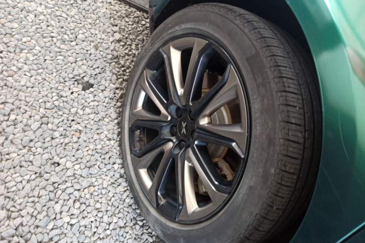 Used XPeng P7 2022 670N+ Exterior 5