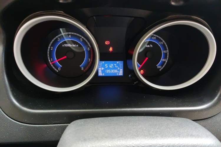 Used CHANGAN KAICHENG Ruixing M80 2014 1.5L Standard Version 4G15S Instrument Cluster