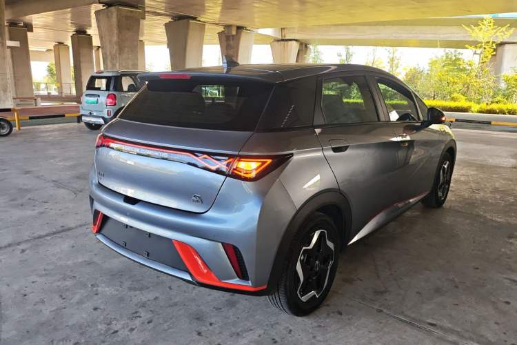 Used BYD Dolphin 2021 405 km Fashion Edition