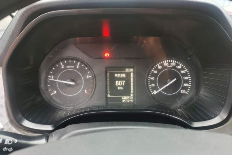 Used JMC Baodian 2022 2.5T Diesel Two-Wheel-Drive Comfort Edition Standard Wheelbase JX4D25A6L