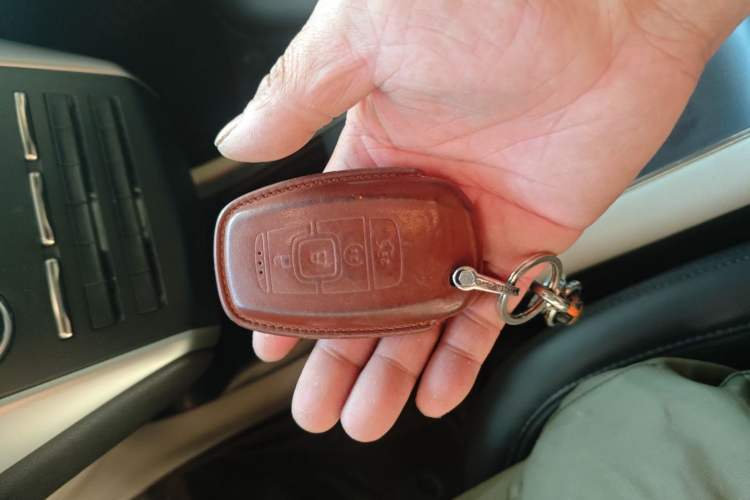 Used Lincoln MKC 2017 2.0T Four-Wheel Drive Zunya Edition