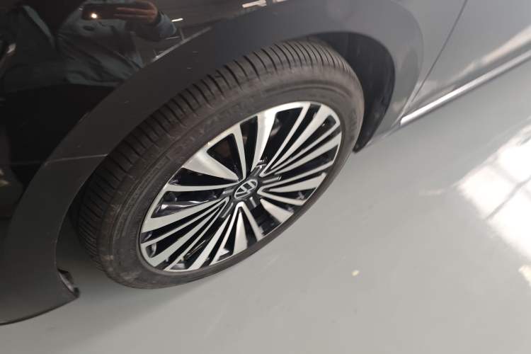 Used Volkswagen Passat 2020 380TSI Luxury Edition China VI
