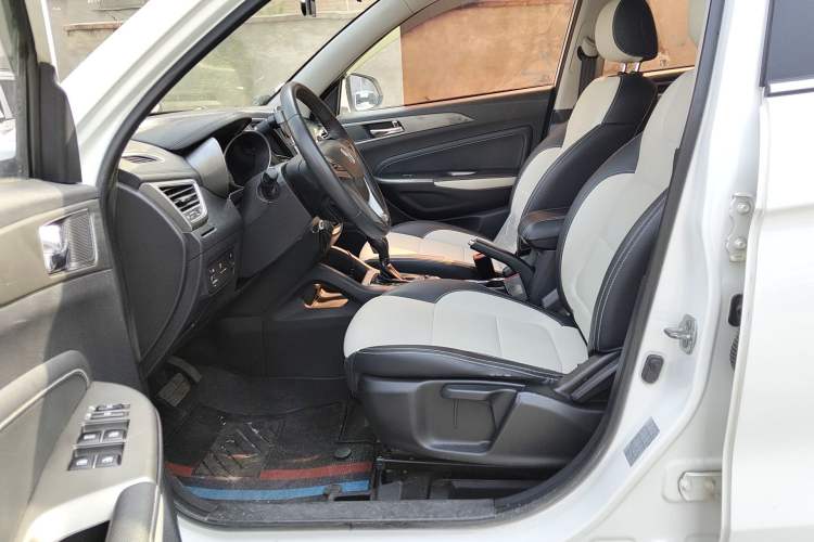 Used CHANGAN CS35 2017 1.6L Automatic Luxury Model Left Front Seat