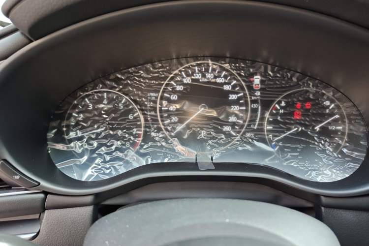 Used Mazda 3 Axela 2023 2.0L Automatic Zhiqing Edition
