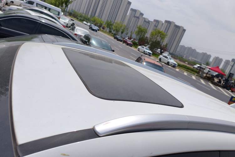 Used Geely Auto Vision X6 2021 PRO 1.4T Automatic Prestige Model Roof