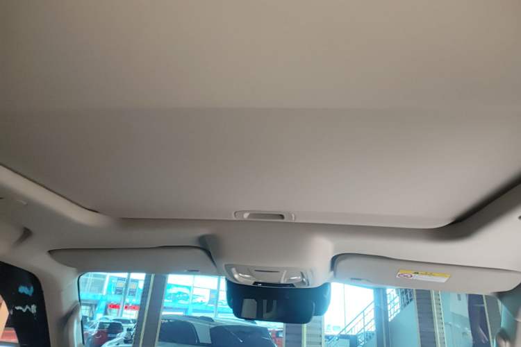 Used Tank 300 2023 City Edition 2.0T—Stylish as Ever
