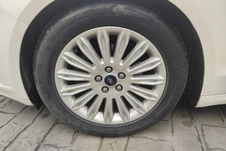 Used Ford Mondeo 2013 2.0L GTDi 200 Luxury Model