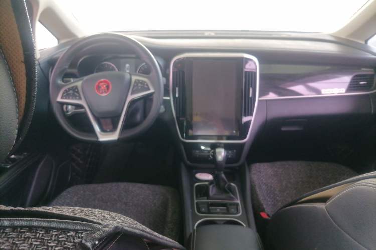 Used BYD Song MAX 2018 1.5T Automatic Smart Connect Elite Model with 6 Seats
