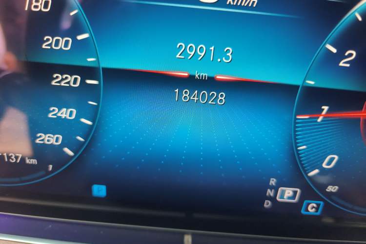 Used Mercedes-Benz E-Class 2021 Facelift E 260 L