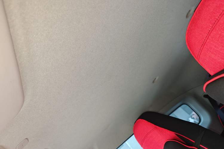 Used Chery QQ Ice Cream 2022 120km Conical Shape Lithium Iron Phosphate