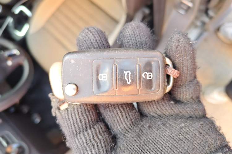 Used Volkswagen Polo 2012 1.6L Cross Polo MT