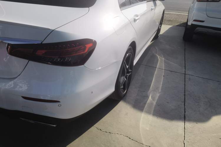 Used Mercedes-Benz E-Class (Import) 2021 Updated E 260 Fashion Sport Edition
