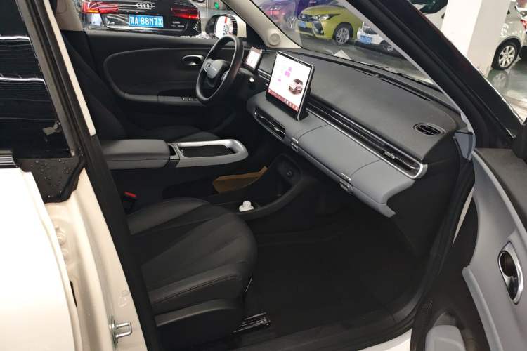 Used Dongfeng NAMMI 01 2026 Model, Beloved Edition 430 Pro Right Front Seat