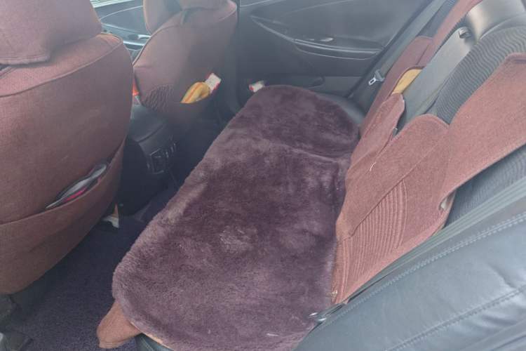 Used Hyundai Sonata 2011 2.0L Automatic Leading Edition Left Rear Seat