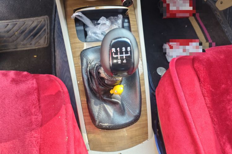 Used Buick Excelle 2015 1.5L Manual Classic Trim
