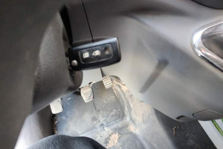 Used Foton Toano 2017 2.8T Facelifted E Van Long Wheelbase 4J28TC3
