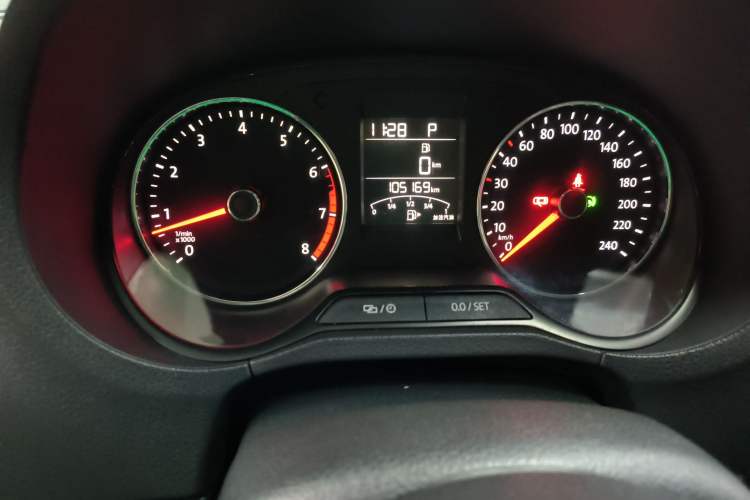 Used Volkswagen Polo 2016 1.6L Automatic Comfort Model Instrument Cluster