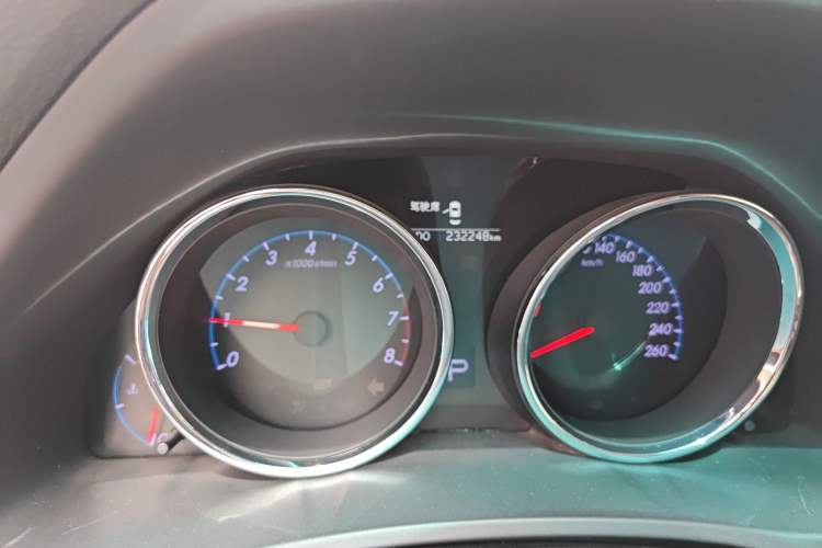 Used Toyota Reiz 2010 2.5V Fengdu Elite Edition Odometer Close Up