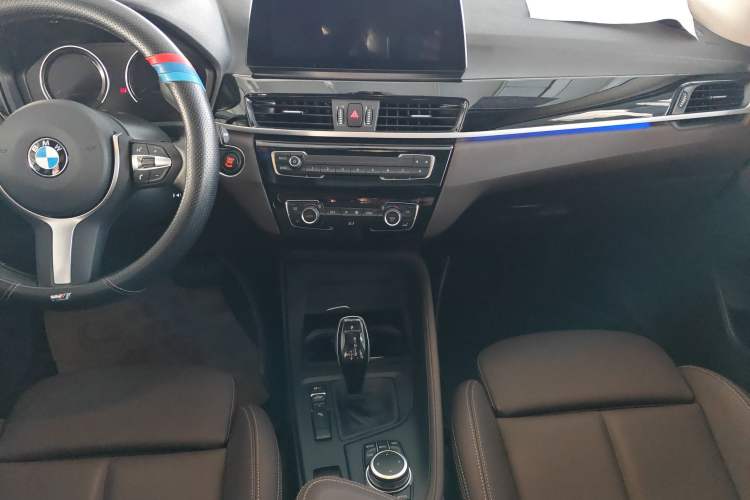 Used BMW X1 2022 sDrive25Li Leading Model