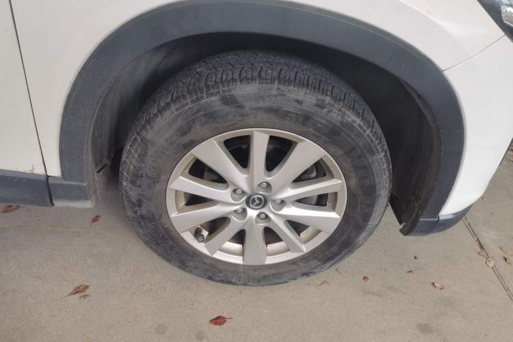 Used Mazda CX-5 2014 2.0L Automatic Two-Wheel Drive Urban Version Right Front Wheel Hub