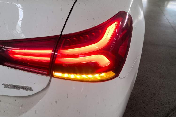 Used Mercedes-Benz A-Class 2022 Restyled A 200 L Sport Sedan Fashion Version
