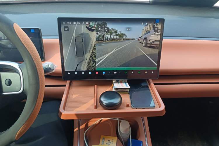 Used Leapmotor C10 2026 605 LiDAR Version Audio And AC Panel