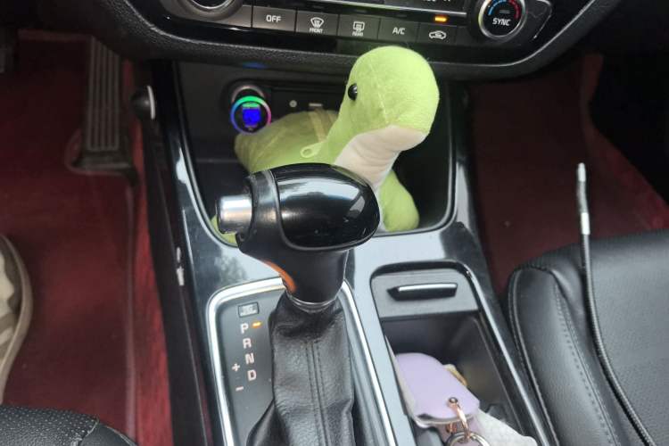 Used Kia K4 2014 1.8L Automatic DLX
