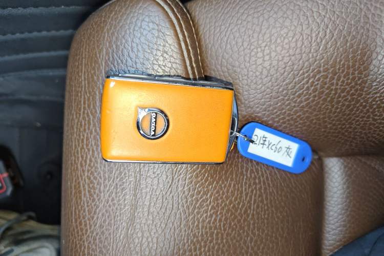 Used Volvo XC60 2021 T5 4x4 Smart Luxury Edition