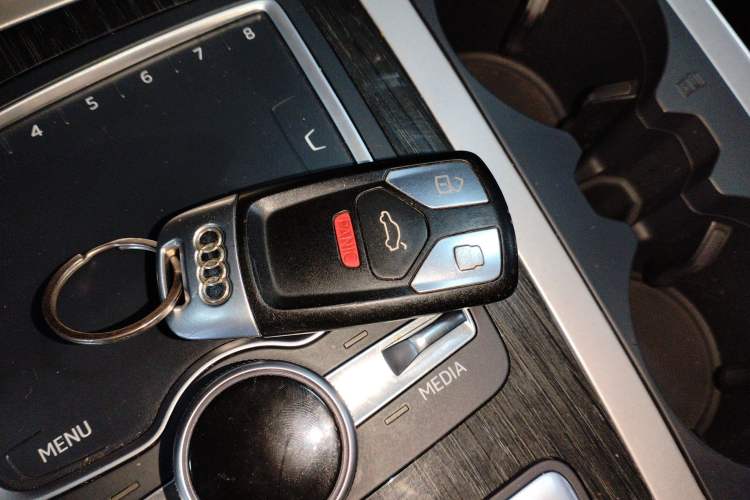 Used Audi Q7 2016 3.0 TFSI parallel import
