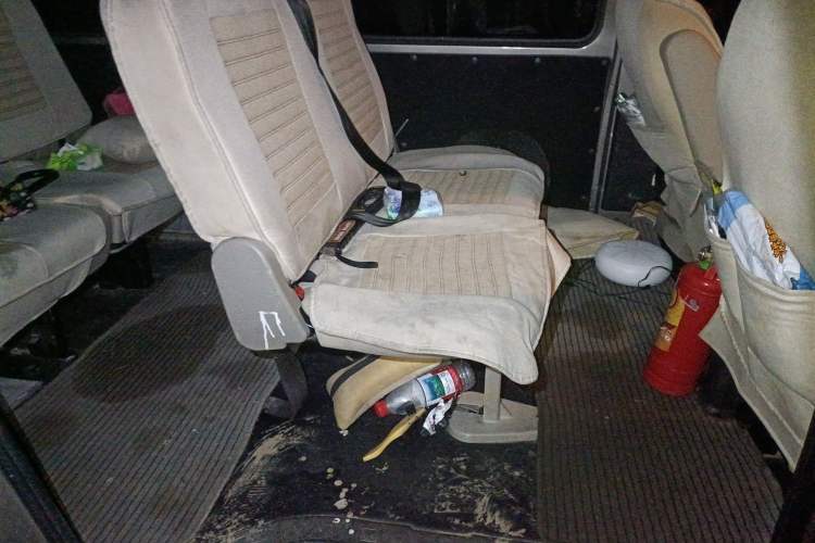 Used FORTHING Lingzhi 2022 M5L 1.6L Utility Model 7 Seats Left Rear Seat