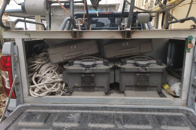 Used CHANGAN Hunter 2024 Warrior Edition Luxury Model Dual-Motor All-Wheel Drive with Extra-Long Cargo Box
