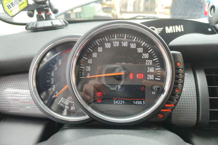 Used MINI MINI 2014 1.5T COOPER Fun