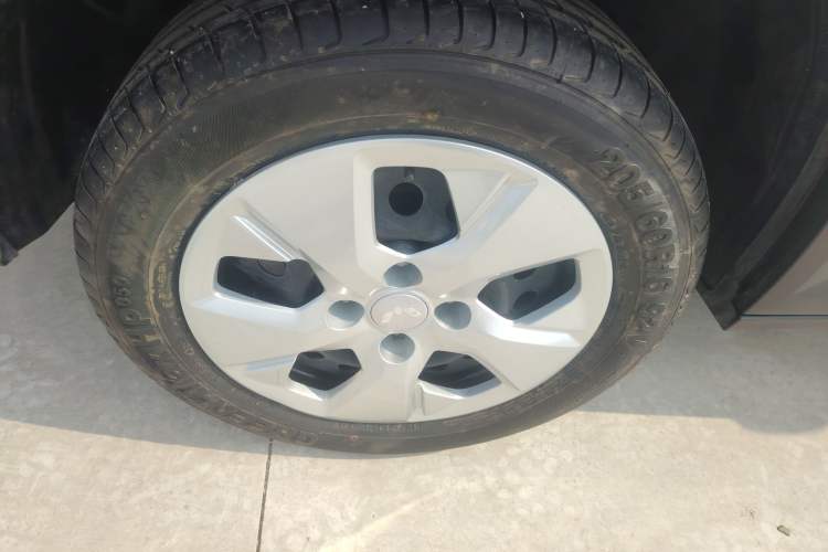 Used Wuling Alvez 2022 1.5L Manual Free-Style Model