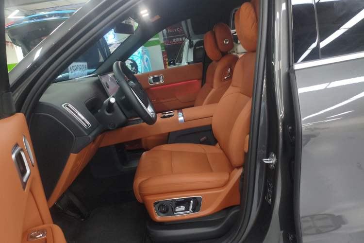 Used Li Auto L8 2025 Max Smart Refresh Edition Left Front Seat