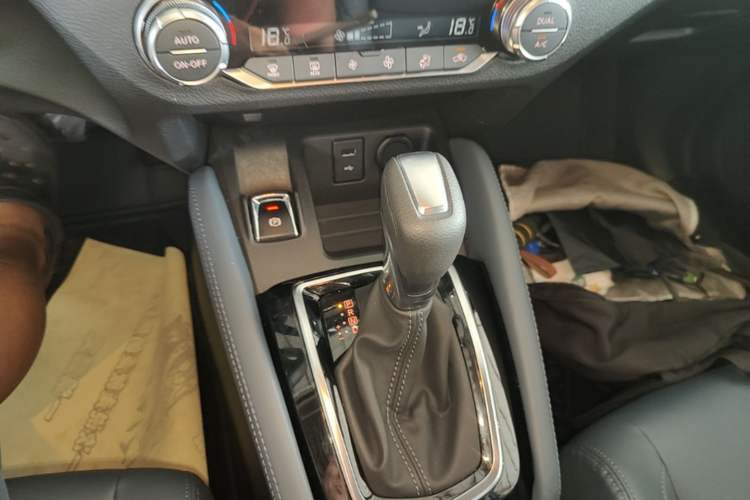 Used Nissan Qashqai 2025 Honor 2.0L CVT XV+ Leading Edition